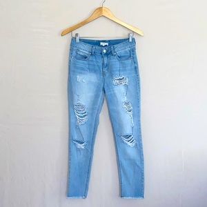 ❌SOLD❌ Sky & Sparrow Distressed Cropped Blue Jeans